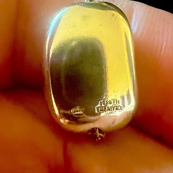 SOLD TOO LATE!!! Vintage Tiffany&Co Elsa Peretti petite bean design pendant - Picture 4 of 6